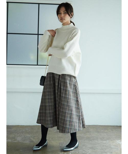 AMERICAN HOLIC（アメリカンホリック）の「ハイネック前後差プルオーバー（ニット/セーター・レディース・ブラック/ピンク/サックスブルー/オフホワイト/モカ・FREE）」の10枚目の写真