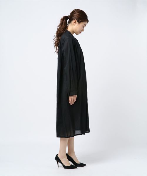 rps（アールピーエス）の「衿ギャザーシャツワンピース（ワンピース・レディース・ブラック/グレー/オフホワイト/グリーン・M）」の5枚目の写真