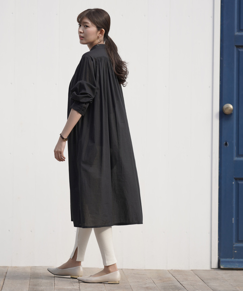 rps（アールピーエス）の「衿ギャザーシャツワンピース（ワンピース・レディース・ブラック/グレー/オフホワイト/グリーン・M）」の14枚目の写真