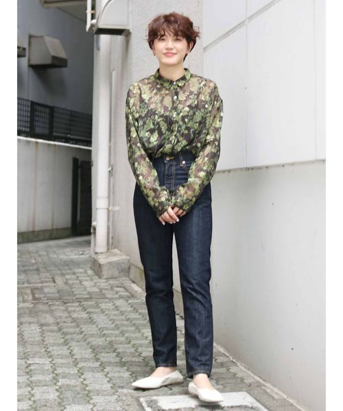 Ungrid(アングリッド)の「ジャカードフラワールーズシャツ(シャツ/ブラウス・レディース・ベージュ/パープル/ブラウン・FREE)」の12枚目の写真