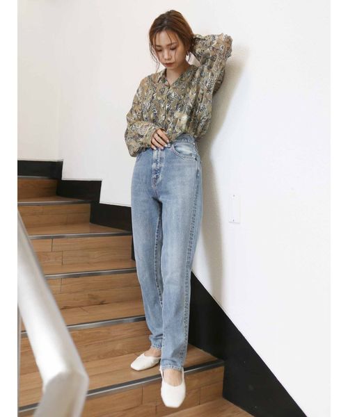 Ungrid(アングリッド)の「ジャカードフラワールーズシャツ(シャツ/ブラウス・レディース・ベージュ/パープル/ブラウン・FREE)」の13枚目の写真