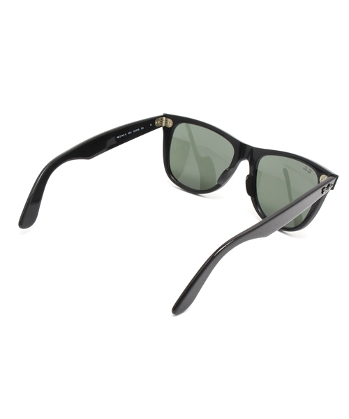 alcali(アルカリ)の「Ray Ban / Sunglasses(Wayfarer-BIGレンズ)(サングラス・レディース・ブラック・FREE)」の5枚目の写真