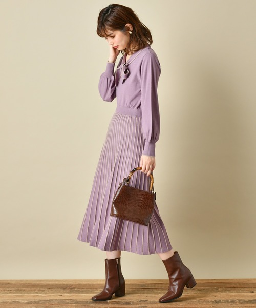 natural couture（ナチュラルクチュール）の「配色プリーツボウタイニットワンピース（ワンピース・レディース・ブラウン/ベージュ/サックスブルー/ラベンダー・FREE）」の7枚目の写真