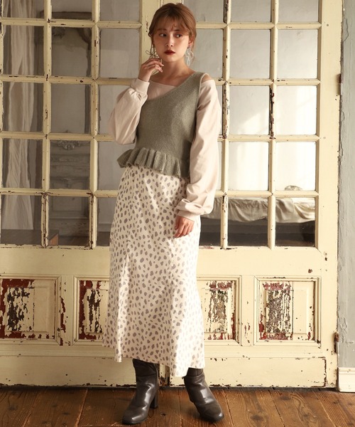 one after another NICE CLAUP（ワンアフターアナザーナイスクラップ）の「ベルト付きチューリップスカート（スカート・レディース・アイボリー/モカ/ブラウン系その他/ベージュ系その他・FREE）」の12枚目の写真