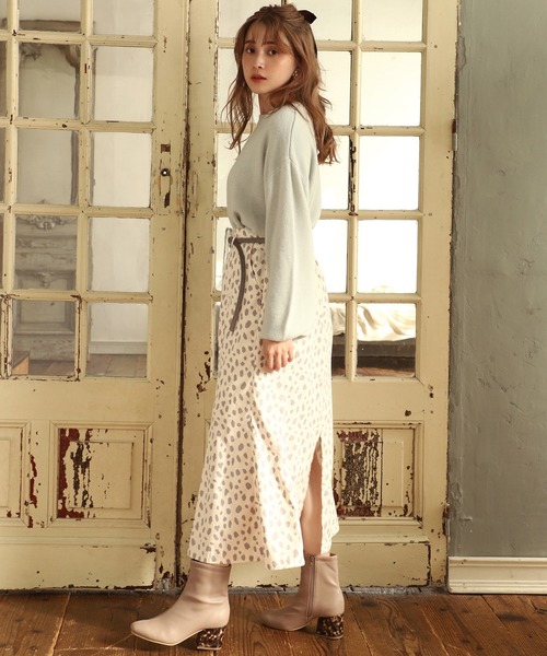 one after another NICE CLAUP（ワンアフターアナザーナイスクラップ）の「ベルト付きチューリップスカート（スカート・レディース・アイボリー/モカ/ブラウン系その他/ベージュ系その他・FREE）」の13枚目の写真