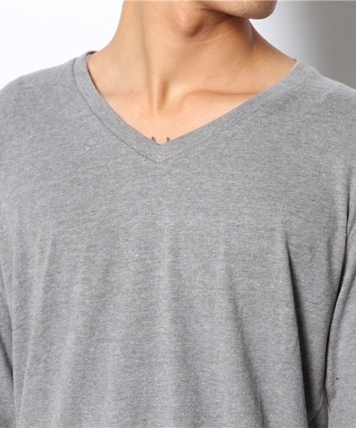 WEGO（ウィゴー）の「WEGO/ソフトタッチVネックTシャツ（Tシャツ/カットソー・メンズ・ホワイト/ブラック/杢グレー/ブルー・LARGE/MEDIUM）」の7枚目の写真
