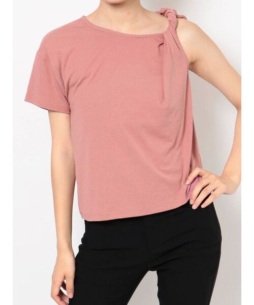 RESEXXY（リゼクシー）の「ツイイストデザイントップス（Tシャツ/カットソー・レディース・オフホワイト/ブラック/ピンク/モカ・FREE）」の5枚目の写真