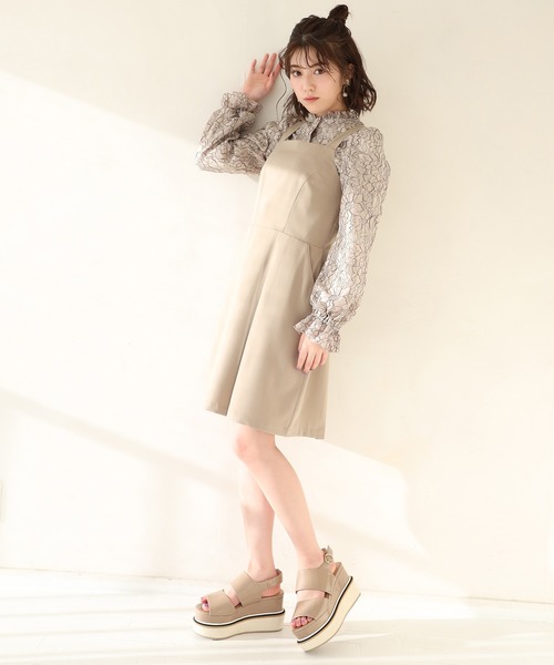 one after another NICE CLAUP(ワンアフターアナザーナイスクラップ)の「後ろレースアップジャンパースカート(ジャンパースカート・レディース・ベージュ/ブラック系その他/ベージュ系その他/グリーン・FREE)」の22枚目の写真