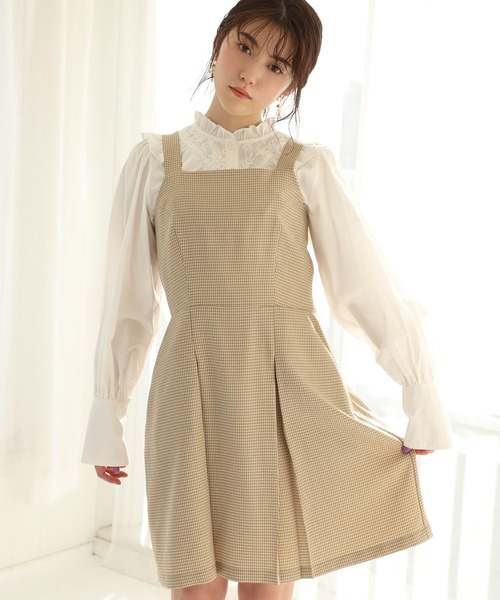 one after another NICE CLAUP(ワンアフターアナザーナイスクラップ)の「後ろレースアップジャンパースカート(ジャンパースカート・レディース・ベージュ/ブラック系その他/ベージュ系その他/グリーン・FREE)」の10枚目の写真