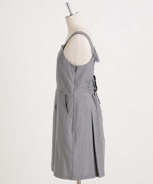 one after another NICE CLAUP(ワンアフターアナザーナイスクラップ)の「後ろレースアップジャンパースカート(ジャンパースカート・レディース・ベージュ/ブラック系その他/ベージュ系その他/グリーン・FREE)」の15枚目の写真