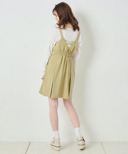 one after another NICE CLAUP(ワンアフターアナザーナイスクラップ)の「後ろレースアップジャンパースカート(ジャンパースカート・レディース・ベージュ/ブラック系その他/ベージュ系その他/グリーン・FREE)」の7枚目の写真