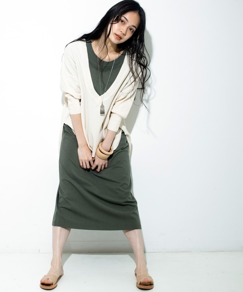 Audition(オーディション)の「M1397 ヴィンテージワッフルVネックプルオーバー(Tシャツ/カットソー・レディース・ブラック/オリーブ/キナリ・MEDIUM)」の19枚目の写真