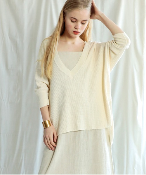 Audition(オーディション)の「M1397 ヴィンテージワッフルVネックプルオーバー(Tシャツ/カットソー・レディース・ブラック/オリーブ/キナリ・MEDIUM)」の5枚目の写真