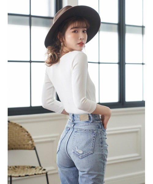 Darich(ダーリッチ)の「ハートカットボディトップス(Tシャツ/カットソー・レディース・ホワイト/ブラック/モカ・FREE)」の7枚目の写真