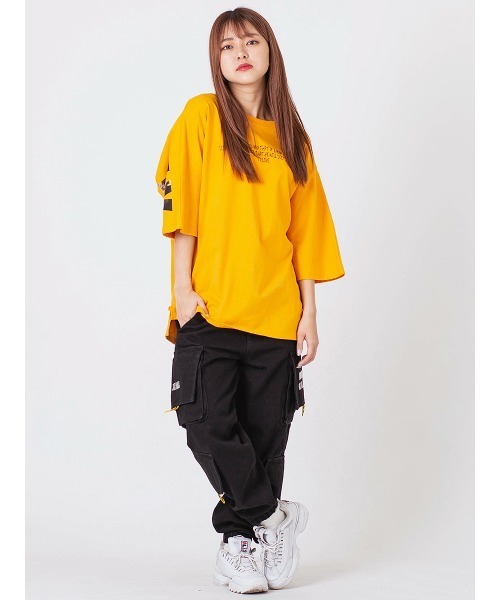 RE730（アールイーセブンサーティー）の「【RE730】RE730の人気モチーフビッグロゴTシャツ　ビッグシルエット（Tシャツ/カットソー・メンズ・オフホワイト/ブラック/イエロー・MEDIUM/LARGE/X-LARGE）」の20枚目の写真