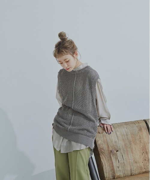 flaner（フラネ）の「ルーズメッシュベスト（ベスト・レディース・モカ/ナチュラル/カーキ・FREE）」の15枚目の写真