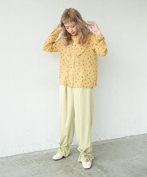 MERLOT（メルロー）の「フラワードット柄楊柳ブラウス（シャツ/ブラウス・レディース・ターコイズブルー/イエロー・FREE）」の19枚目の写真