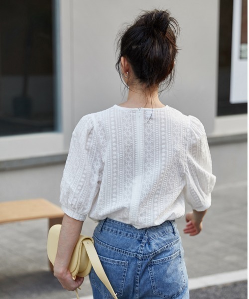 yuue' ( wear )（ユーイ）の「コットン100% 刺繍ハーフスリーブブラウス（シャツ/ブラウス・レディース・ホワイト・SMALL/MEDIUM/LARGE）」の13枚目の写真