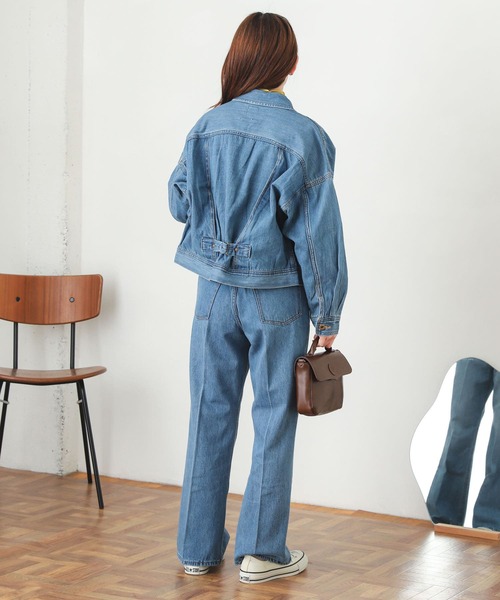 SENSE OF PLACE by URBAN RESEARCH(センスオブプレイスバイアーバンリサーチ)の「センタープレスフレアデニム(デニムパンツ・レディース・ワンウォッシュ/ライトインディゴブルー・MEDIUM/SMALL)」の4枚目の写真