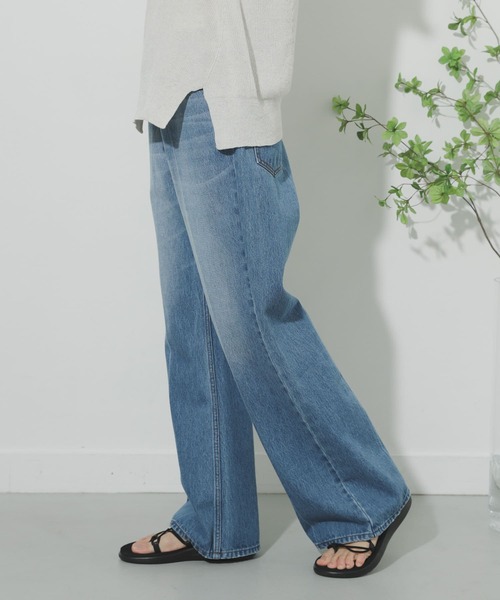 SENSE OF PLACE by URBAN RESEARCH(センスオブプレイスバイアーバンリサーチ)の「センタープレスフレアデニム(デニムパンツ・レディース・ワンウォッシュ/ライトインディゴブルー・MEDIUM/SMALL)」の9枚目の写真