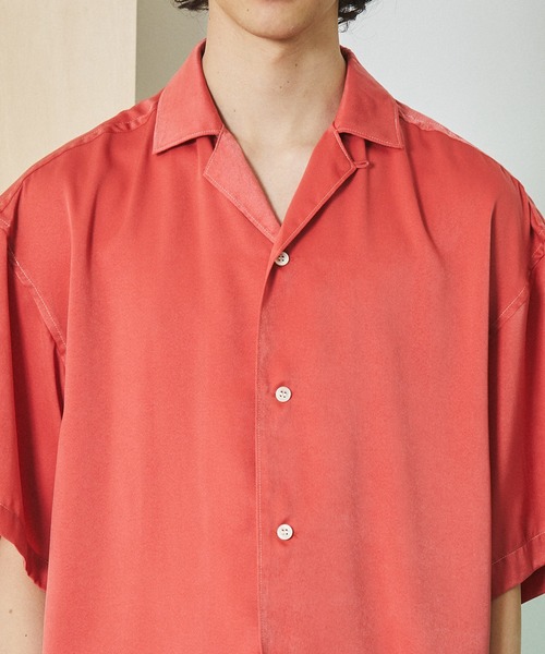 UNITED TOKYO（ユナイテッドトウキョウ）の「スエードサテンオープンカラーシャツ（シャツ/ブラウス・メンズ・ピンク/ブラック/ベージュ/サックスブルー・1/2）」の10枚目の写真