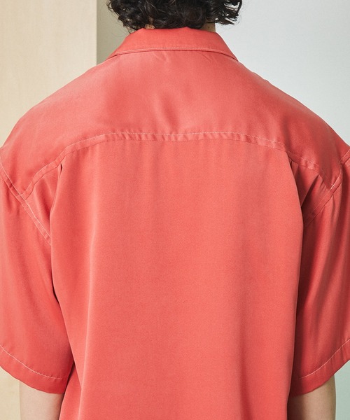 UNITED TOKYO（ユナイテッドトウキョウ）の「スエードサテンオープンカラーシャツ（シャツ/ブラウス・メンズ・ピンク/ブラック/ベージュ/サックスブルー・1/2）」の12枚目の写真