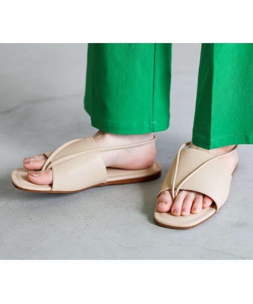 select MOCA（セレクトモカ）の「2021 SS フェイクレザーサンダル（サンダル・レディース・ブラック/ブラウン/アイボリー・SMALL/MEDIUM/LARGE）」の8枚目の写真