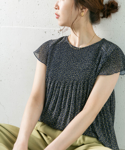 新品❤️URBAN RESEARCH プリーツドットブラウス♪ 新品❤️URBAN RESEARCH プリーツドットブラウス♪ - メルカリ