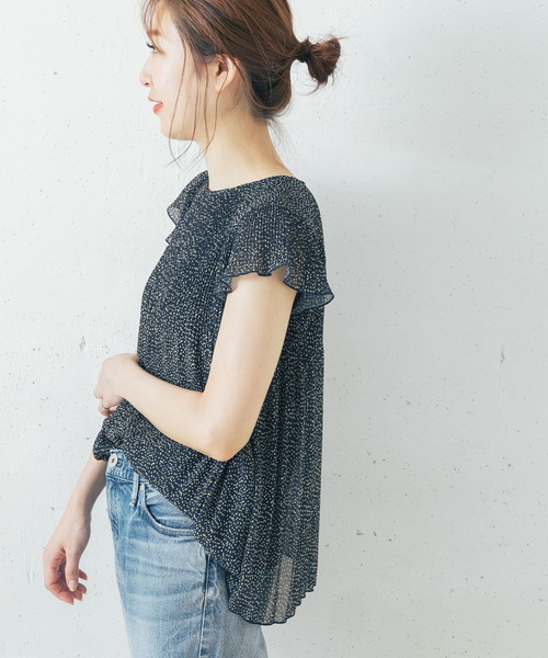 URBAN RESEARCH ROSSO（アーバンリサーチロッソ）の「ランダムプリーツドットプリントブラウス（シャツ/ブラウス・レディース・ホワイト系その他/ブルー系その他・FREE）」の11枚目の写真