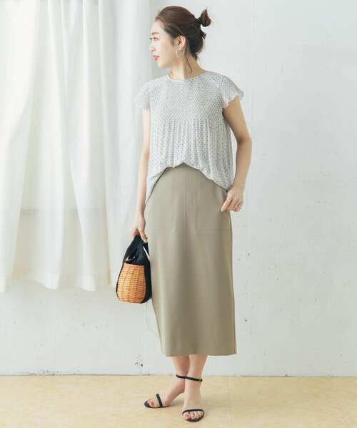 URBAN RESEARCH ROSSO（アーバンリサーチロッソ）の「ランダムプリーツドットプリントブラウス（シャツ/ブラウス・レディース・ホワイト系その他/ブルー系その他・FREE）」の19枚目の写真