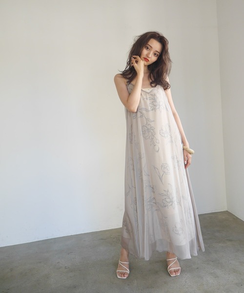 LADYMADE(レディメイド)の「シアーキャミソールレイヤードワンピース(ワンピース・レディース・カーキ/ライトベージュ/ブラック・FREE)」の14枚目の写真