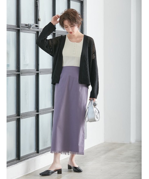 fifth(フィフス)の「ヘンリーネックカップ付リブタンクトップ(キャミソール・レディース・カーキ/アイボリー/グレイッシュベージュ・MEDIUM)」の15枚目の写真