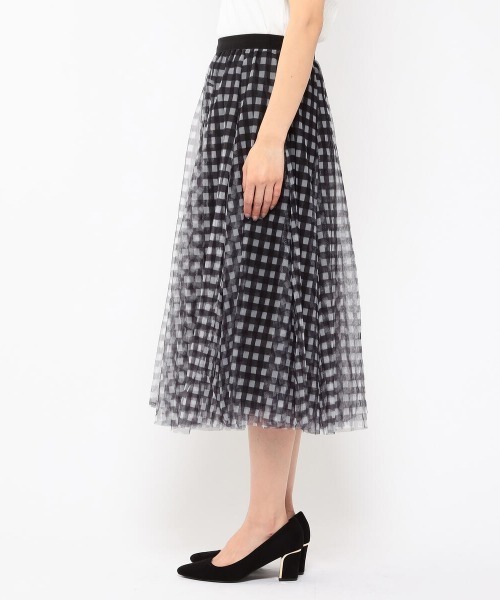 MEW'S REFINED CLOTHES(ミューズリファインドクローズ)の「ギンガムチェックチュールフレアスカート(スカート・レディース・ブラウン系その他/ホワイト×ブラック・MEDIUM)」の5枚目の写真
