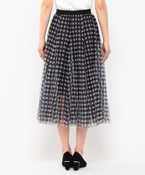 MEW'S REFINED CLOTHES(ミューズリファインドクローズ)の「ギンガムチェックチュールフレアスカート(スカート・レディース・ブラウン系その他/ホワイト×ブラック・MEDIUM)」の6枚目の写真