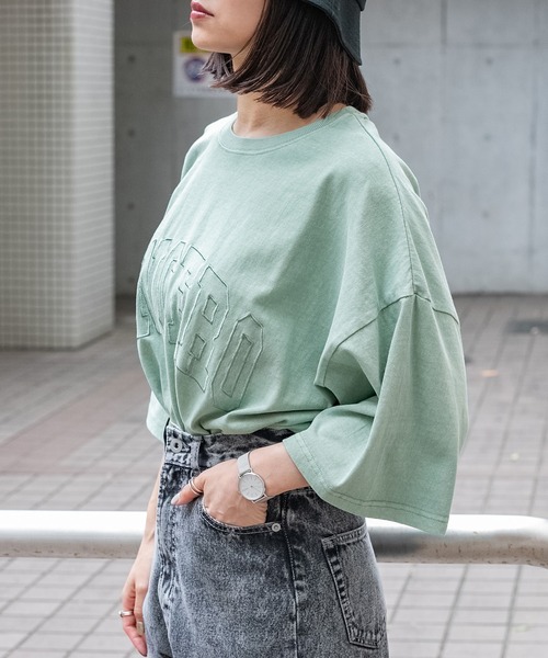 PairPair（ペアペア）の「ピグメント刺繍ロゴT(ユニセックス)（Tシャツ/カットソー・レディース・ライトグリーン/ライトブラウン/スミクロ/グレイッシュベージュ・MEDIUM/LARGE）」の10枚目の写真
