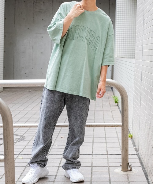PairPair（ペアペア）の「ピグメント刺繍ロゴT(ユニセックス)（Tシャツ/カットソー・レディース・ライトグリーン/ライトブラウン/スミクロ/グレイッシュベージュ・MEDIUM/LARGE）」の5枚目の写真