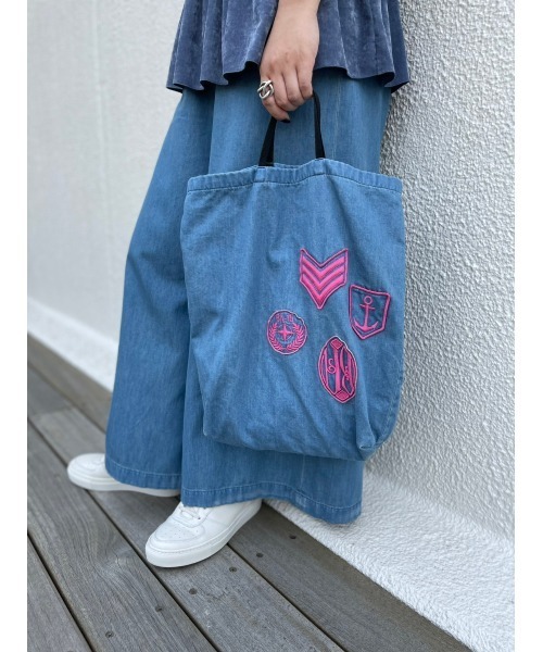 BEARDSLEY（ビアズリー）の「ワッペンデニムバッグ（トートバッグ・レディース・ブルー・FREE）」の11枚目の写真