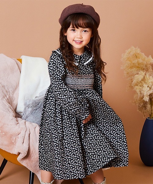 ビッグ襟スモッキングワンピース ワンピース Chopin ショパン のファッション通販 Zozotown