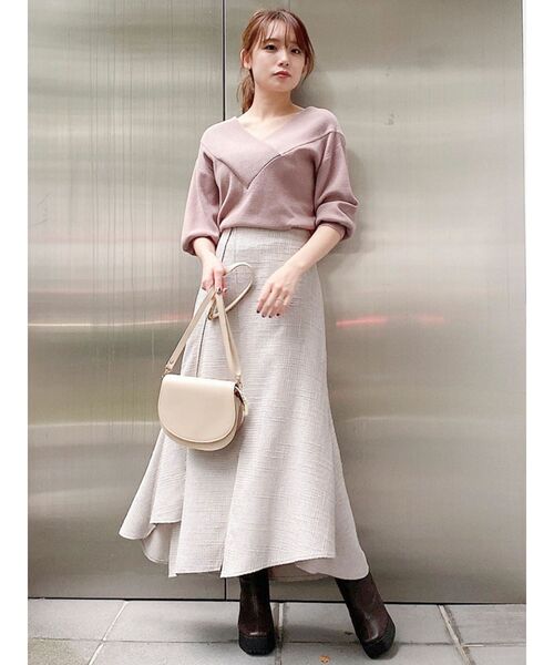 dazzlin（ダズリン）の「スリットアソートフレアスカート（スカート・レディース・グレー/レッド/ブラウン・SMALL/MEDIUM）」の6枚目の写真