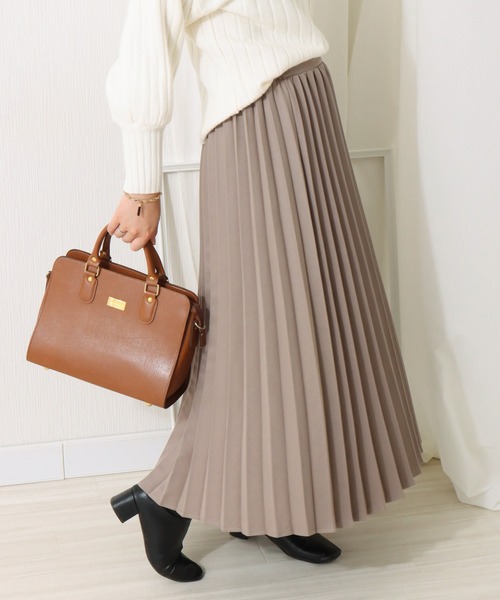 libelle more（リベル モア）の「起毛ツイル　アコーディオンプリーツスカート（スカート・レディース・ブラック/モカ/ライトカーキ/グレイッシュベージュ・M/L）」の4枚目の写真