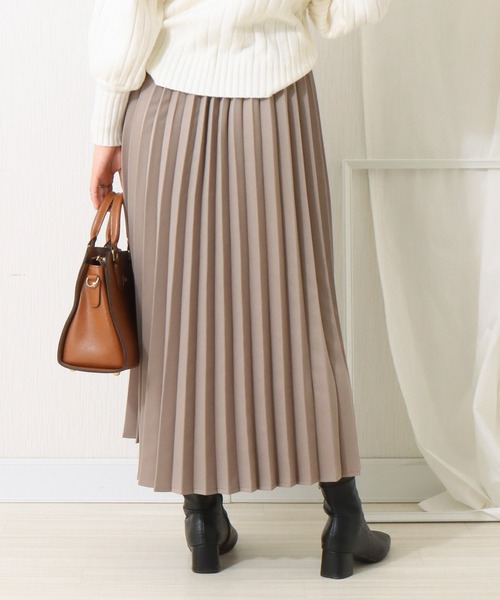 libelle more（リベル モア）の「起毛ツイル　アコーディオンプリーツスカート（スカート・レディース・ブラック/モカ/ライトカーキ/グレイッシュベージュ・M/L）」の7枚目の写真