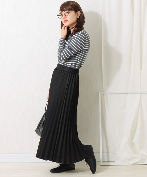 libelle more（リベル モア）の「起毛ツイル　アコーディオンプリーツスカート（スカート・レディース・ブラック/モカ/ライトカーキ/グレイッシュベージュ・M/L）」の22枚目の写真