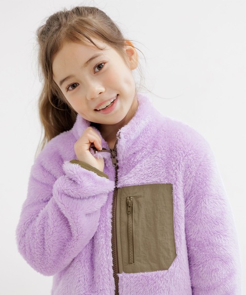 Bee des Bee（ビーデスビー）の「ボアジャケット（その他アウター・キッズ・ベージュ/ブラック/オフホワイト/ラベンダー/チャコール/ライトブルー/コーラルピンク・110cm/120cm/130cm/140cm/150cm/100cm）」の6枚目の写真