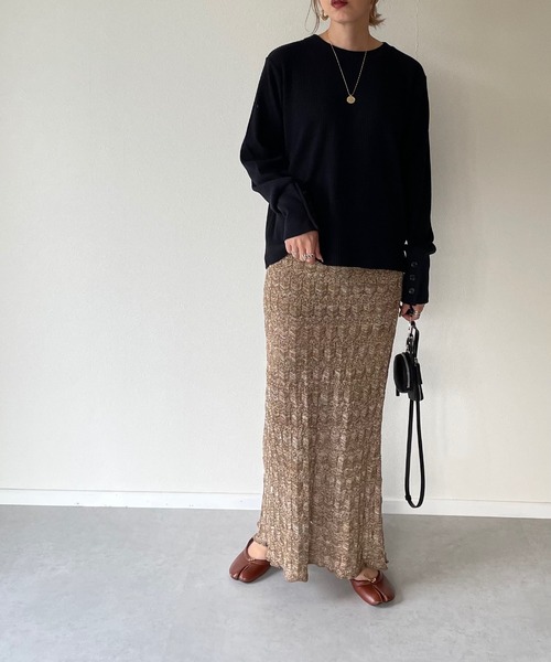 y/m by misato（イムバイミサト）の「袖ボタンカットリブトップス（Tシャツ/カットソー・レディース・ブラック/ブラウン/オフホワイト・FREE）」の12枚目の写真