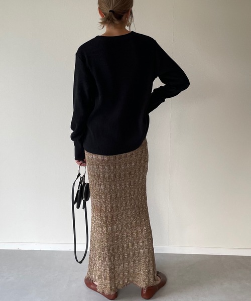 y/m by misato（イムバイミサト）の「袖ボタンカットリブトップス（Tシャツ/カットソー・レディース・ブラック/ブラウン/オフホワイト・FREE）」の19枚目の写真