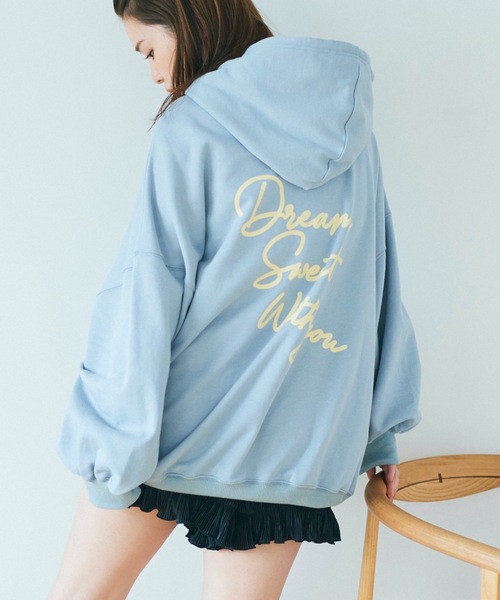 REVEYU（レブユー）の「REVEYU/Sweet dreamer big hoodie（パーカー・レディース・ブラウン/サックスブルー/ピンク・FREE）」の2枚目の写真