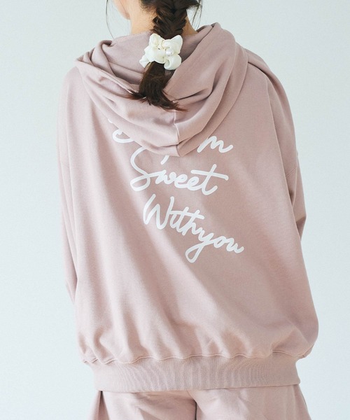 REVEYU（レブユー）の「REVEYU/Sweet dreamer big hoodie（パーカー・レディース・ブラウン/サックスブルー/ピンク・FREE）」の3枚目の写真