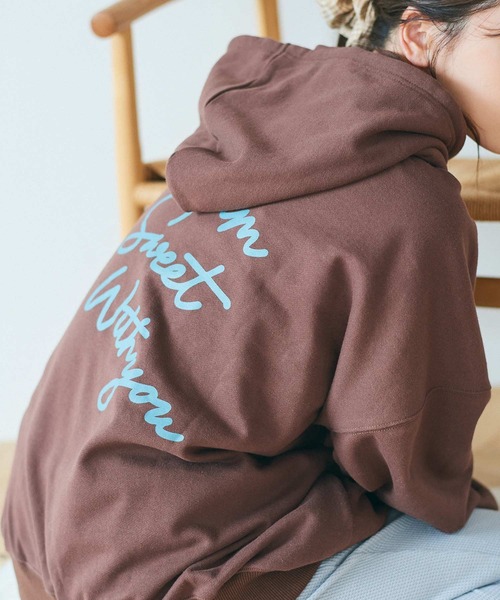 REVEYU（レブユー）の「REVEYU/Sweet dreamer big hoodie（パーカー・レディース・ブラウン/サックスブルー/ピンク・FREE）」の5枚目の写真