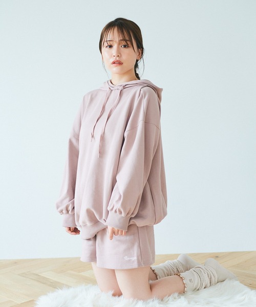 REVEYU（レブユー）の「REVEYU/Sweet dreamer big hoodie（パーカー・レディース・ブラウン/サックスブルー/ピンク・FREE）」の9枚目の写真
