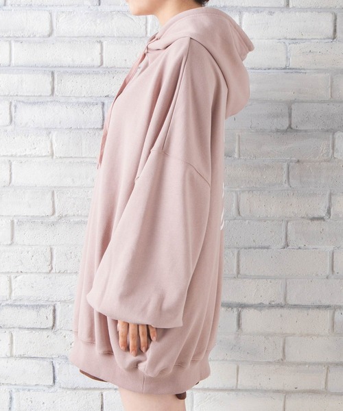REVEYU（レブユー）の「REVEYU/Sweet dreamer big hoodie（パーカー・レディース・ブラウン/サックスブルー/ピンク・FREE）」の18枚目の写真